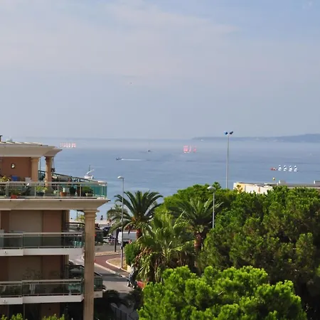 Ξενοδοχείο με διαμερίσματα Inter-residences Heliotel Marine