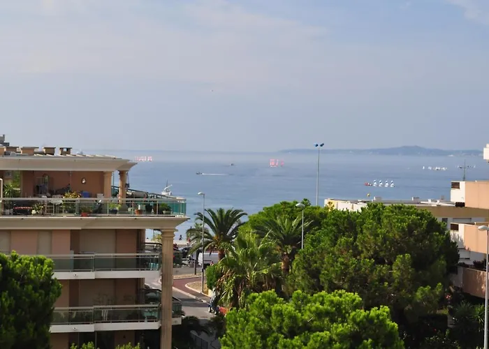 Aparthotel Inter-residences Heliotel Marine