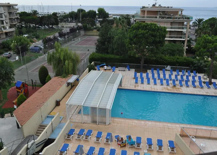 Inter-residences Heliotel Marine Aparthotel *